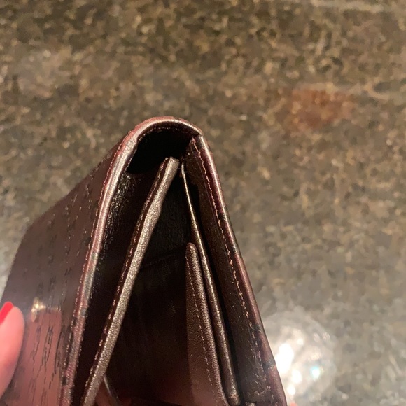 GUCCI Long Guccissima Metal Bar Continental Wallet - Picture 7 of 11